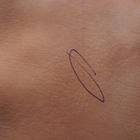 MONOGRAMMED. - Picture 6 of 6